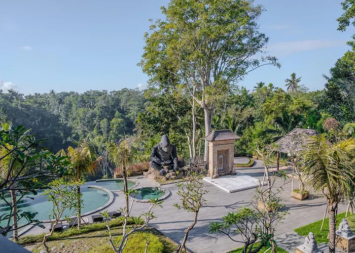 Hoshi Jungle By Dhananjaya Hospitality ホテル 4*