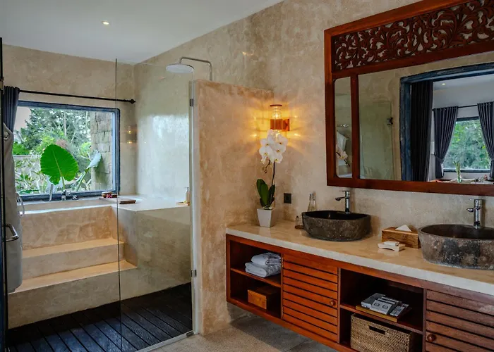 Hoshi Jungle By Dhananjaya Hospitality テガララン