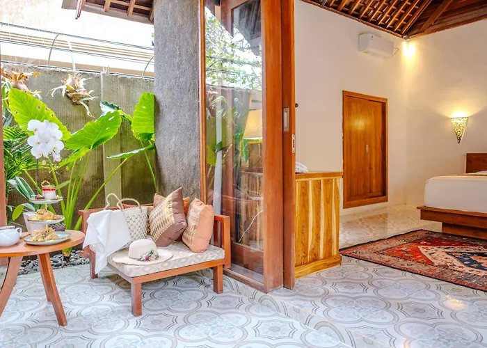 Hoshi Jungle By Dhananjaya Hospitality 4*